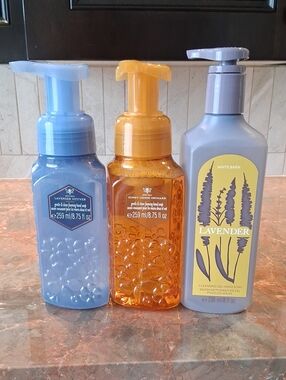 Bath & Body Works Foaming Hand Soap Trio